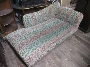 lot 378 image: (GRG) Chaise Lounge...