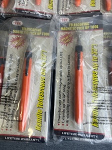 Lot of 30 Brand New Illinois Industrial Tool 32 Telescoping Magnetic Pick Up Tools