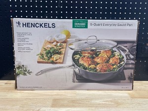 Henckels 5 Quart Saute Pan