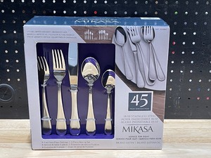 MiKasa 45 Piece Silverware Set