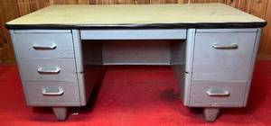 lot 43 image: Vintage All-Steel Equipment Office Desk