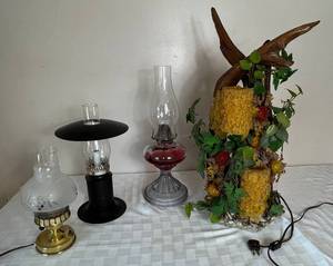 lot 95 image: Lighting Lot - Oil Lamps, MCM Lamp, Vintage Electric Lamp