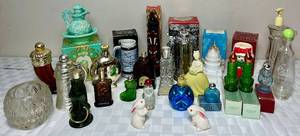 lot 104 image: Vintage Avon Cologne, Perfume, After Shave Bottle Collection