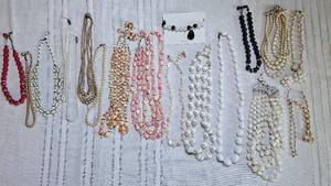 lot 134 image: Costume Jewelry Beaded and Pearl like Necklaces and Earrings
