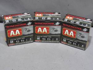 lot 28 image: Mixed  Lot of 12GA Shotgun Shells