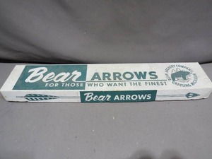 lot 52 image: Vintage Bear Arrows