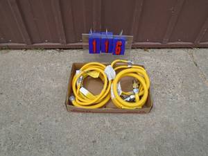 Flat of 6 gas lines. As shown.
