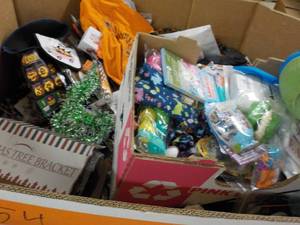 Pallet of New Seasonal Overstocks and Food