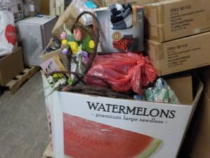 Pallet of Seasonal, Unclaimed, Overstock and Food