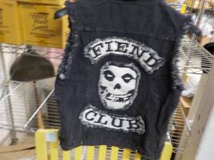 5 Vests, Jackets and Tshirt size Mens M and L