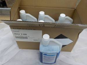 6 x 1 qt Bottles Virex II 256 Diversey One Step Disinfectant and Deodorant