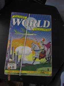 lot 3 image: lot of vintage picture world encyclopidia