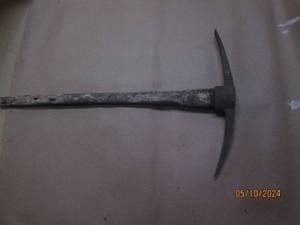 lot 13 image: tool...