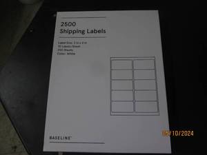 lot 44 image: 2500 shipping labels...