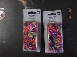 lot 156 image: 2 500 count elastic rubber band hair bands