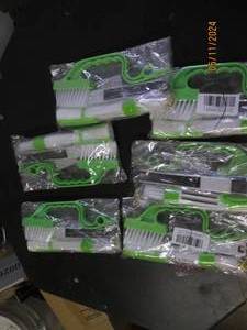 lot 173 image: 5 new hand held groove gap cleaning tools