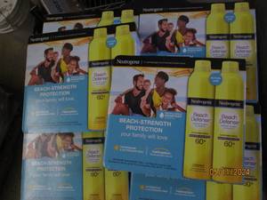 lot 214 image: 6 packages of 2 neutrogena beach defennse spf 60 suncreen
