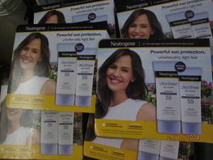 lot 223 image: 6 packages of 2 neutrogena ultra sheer dry touch sunscreen spf 55