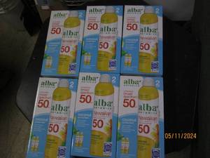 lot 231 image: 6 packages of 2 alba botanica spf 50 sunscreen