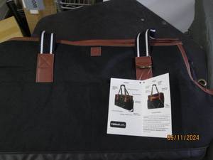 lot 125 image: pet tote carrier...