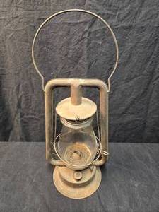 lot 30A image: Defiance Lantern & STPG Co. No.0 Perfect