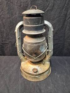lot 152A image: Lantern - Dietz # 2 D-Lite