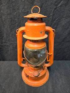 lot 375 image: Lantern--Paulls No. 230