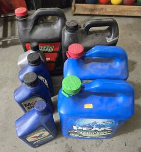 lot 355 image: Car Transmission Fluid & Antifreeze