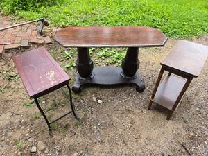 lot 405 image: Variety of Sturdy Tables who Tops Need Refinishing