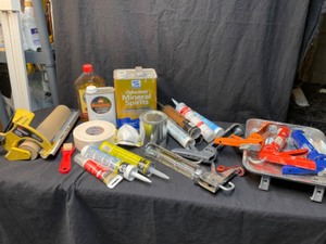 lot 431 image: 3M M3000 Tape Dispenser, Drop Cloth and Other Paint Supplies