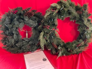 lot 329 image: Frontgate Holiday Wreaths