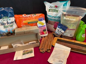 lot 333 image: Abest Grow Light and Indoor Plant Chemicals