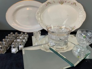 lot 349 image: Entertaining Mirrors, Salt & Peppper Shakers, Platters, Bowls