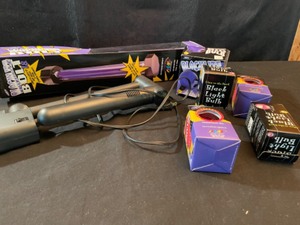 lot 228 image: Halloween Blacklights Fixtures & Bulbs