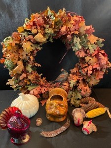 lot 213 image: Gobble Gobble Collection with Pheasant Wreath