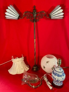 lot 278 image: Hanging Stain Glass Fixture, Bedside Lamp, Glass Globe & Lamp