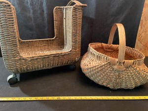 lot 291 image: Wicker Newspaper Rack & Basket