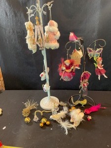 lot 298 image: Fairy Style Ornaments