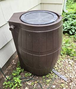 lot 132 image: Outside Rain Barrel