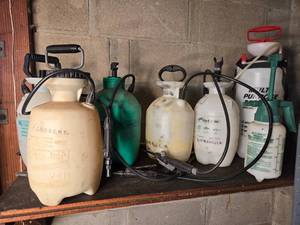lot 461 image: Sprayers with Use Labeled