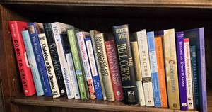 lot 493 image: Self HelpHealth & Personal Books