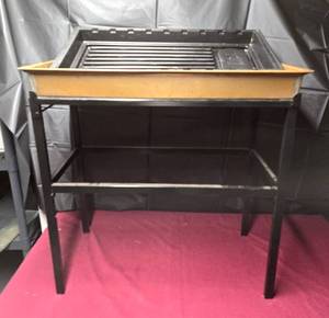 lot 160 image: Copper Top Plant Stand
