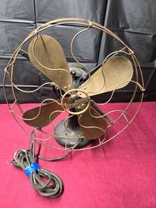 lot 175 image: Vintage Westinghouse Brass Fan Style #186422