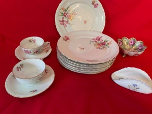 lot 27 image: Bavaria Germany China Set--7 Plates