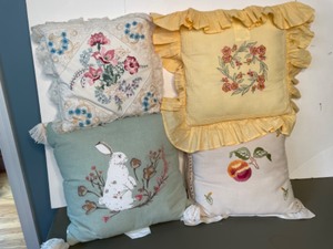 lot 365 image: Beautifully Made Embroidery Pillows