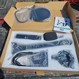 lot 41 image: NLL USB Condenser Microphone, NC-0011, New(amazon overstock)