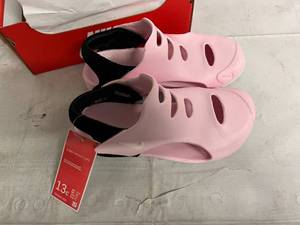 Nike Sunray Protect 3 Shoes - Pink Foam - Size 13C