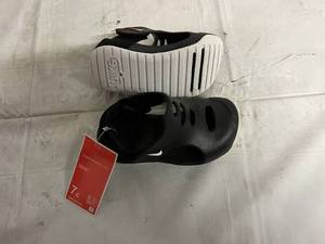Nike Sunray Protect 3 Shoes - BlackWhite - Size 7C