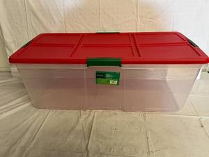 100Qt Storage Tote with Locking Lid