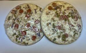 L. 2x 15.5 Frozen Supreme Pizzas